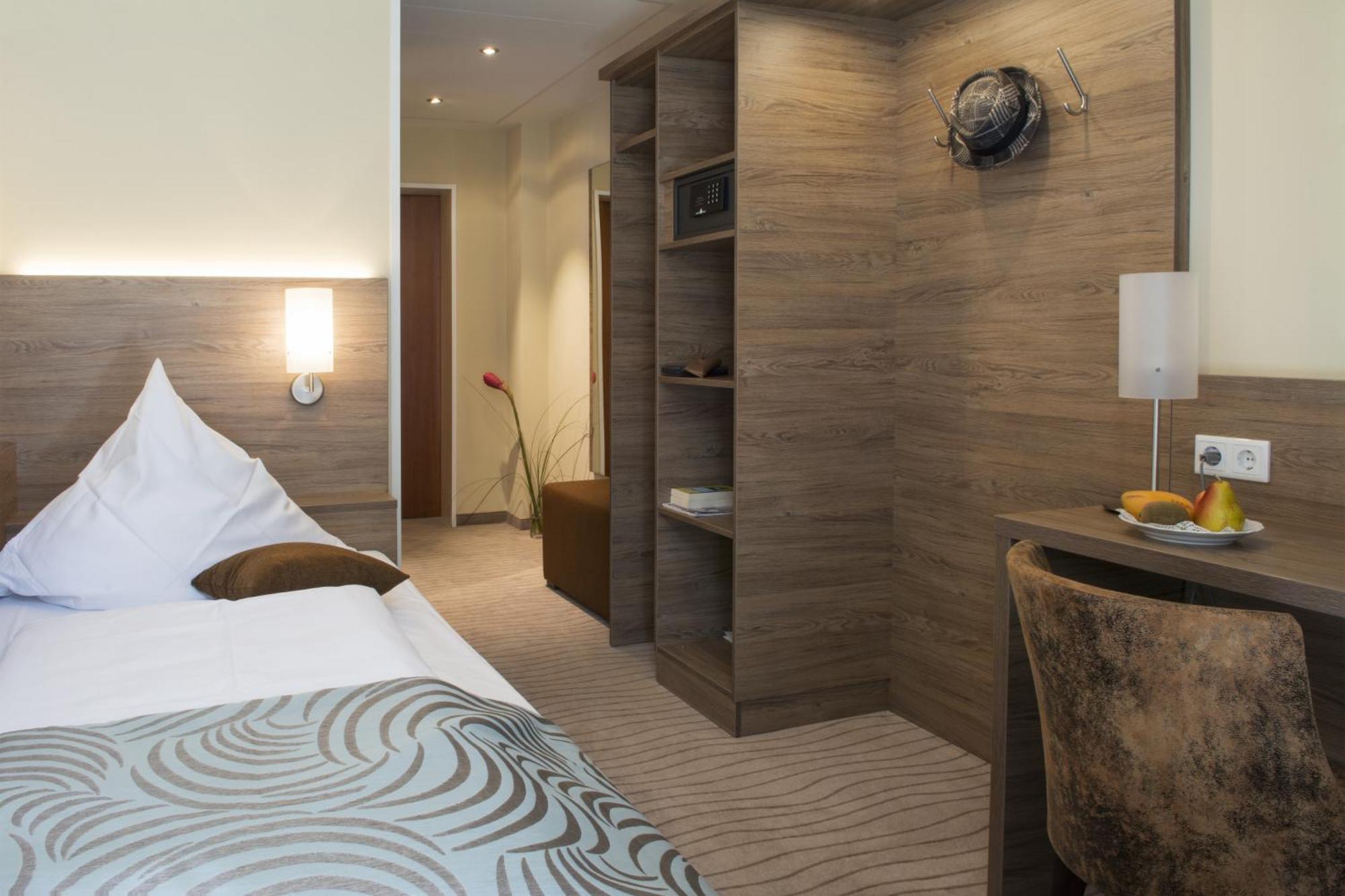 Standard Single Room Shower Air Conditioning,1589521156:JPEG