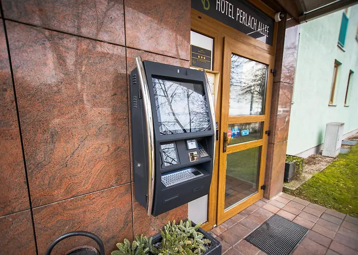 Perlach Allee By BlattlAlbergo